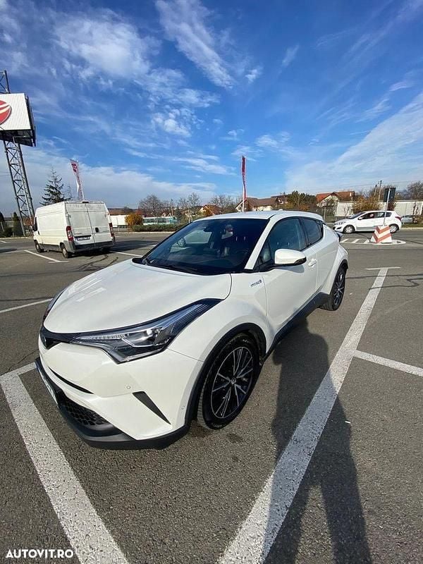 Culoarealb Utilizat 2018 Toyota C-HR SUV | 15.700 EUR (Preț OK) - Imagine 1/4