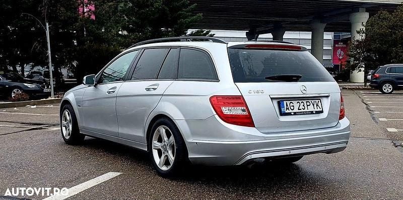 Second-hand Mercedes C180 156 CP (114 kW) 2011 Culoaregri Break