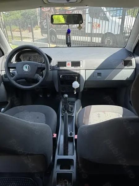 Utilizat 2002 Skoda Fabia Hatchback | 1.300 EUR (Preț OK) - Imagine 1/4