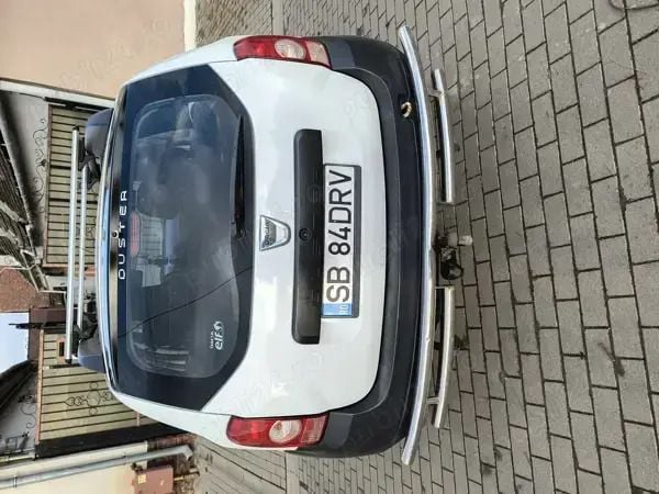 Utilizat 2011 Dacia Duster SUV | 5.150 EUR (Preț bun) - Imagine 1/4