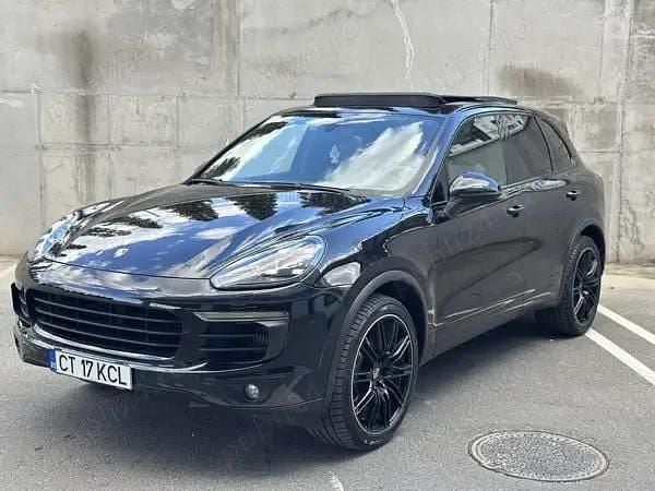 Utilizat 2016 Porsche Cayenne SUV | 23.900 EUR (Super Preț) - Imagine 1/4