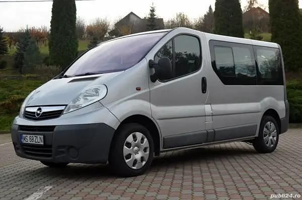 Second-hand Opel Vivaro 115 CP (84 kW) 2012 Monovolum