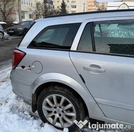 Second-hand Opel Astra 125 CP (91 kW) 2008 Break