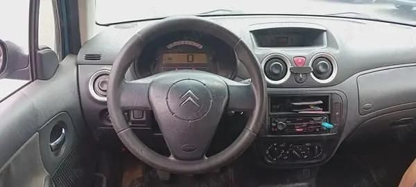 Second-hand Citroën C3 73 CP (53 kW) 2005 Culoarealbastru Hatchback