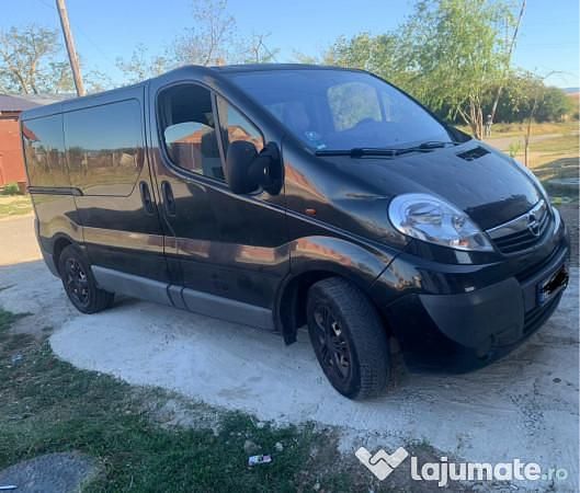 Utilizat 2006 Opel Vivaro Van | 4.000 EUR - Imagine 1/4