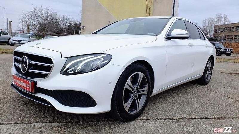 Alb Utilizat 2019 Mercedes E220 Exclusive Berlinǎ | 27.450 EUR (Preț OK) - Imagine 1/4