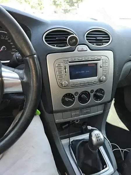 Utilizat 2009 Ford Focus Break | 1.500 EUR (Preț bun) - Imagine 1/4