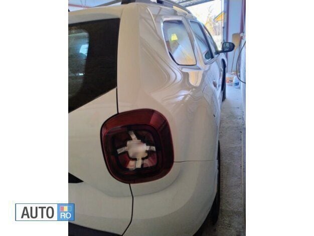 Second-hand Dacia Duster 110 CP (80 kW) 2018 Alb SUV