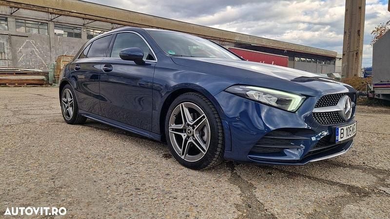 Culoarealbastru Utilizat 2020 Mercedes A200 Hatchback | 23.000 EUR (Preț OK) - Imagine 1/4