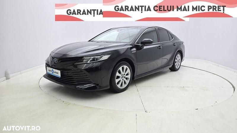 Culoarenegru Utilizat 2020 Toyota Camry Berlinǎ | 25.450 EUR (Preț bun) - Imagine 1/3