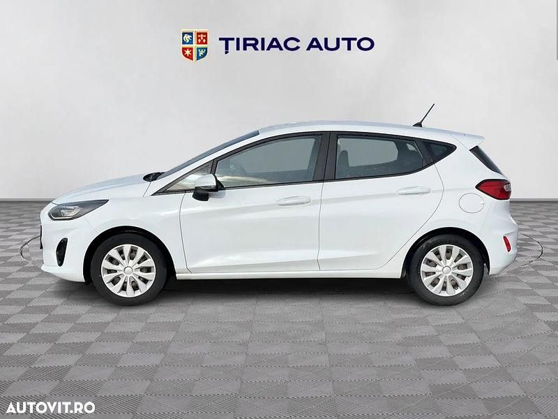 Second-hand Ford Fiesta Titanium 75 CP (55 kW) 2022 Culoarealb Hatchback