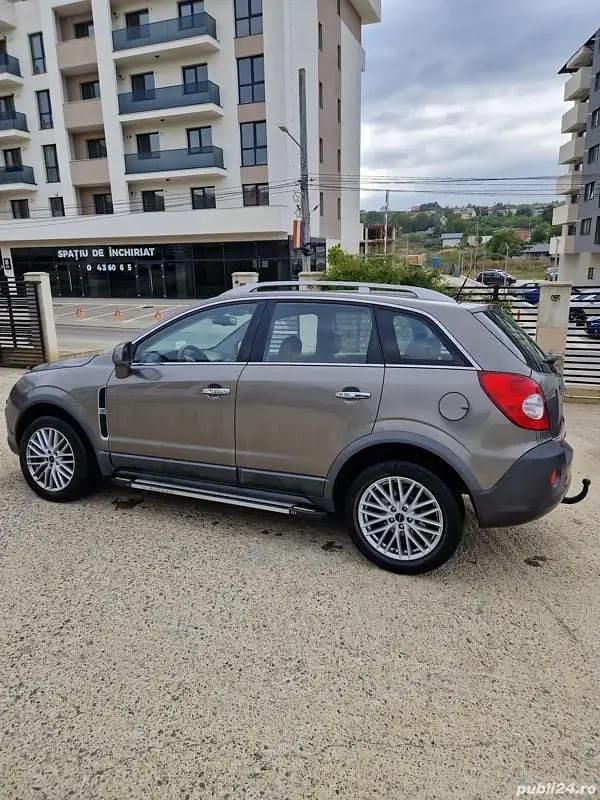 Utilizat 2007 Opel Antara SUV | 5.500 EUR (Scump) - Imagine 1/4
