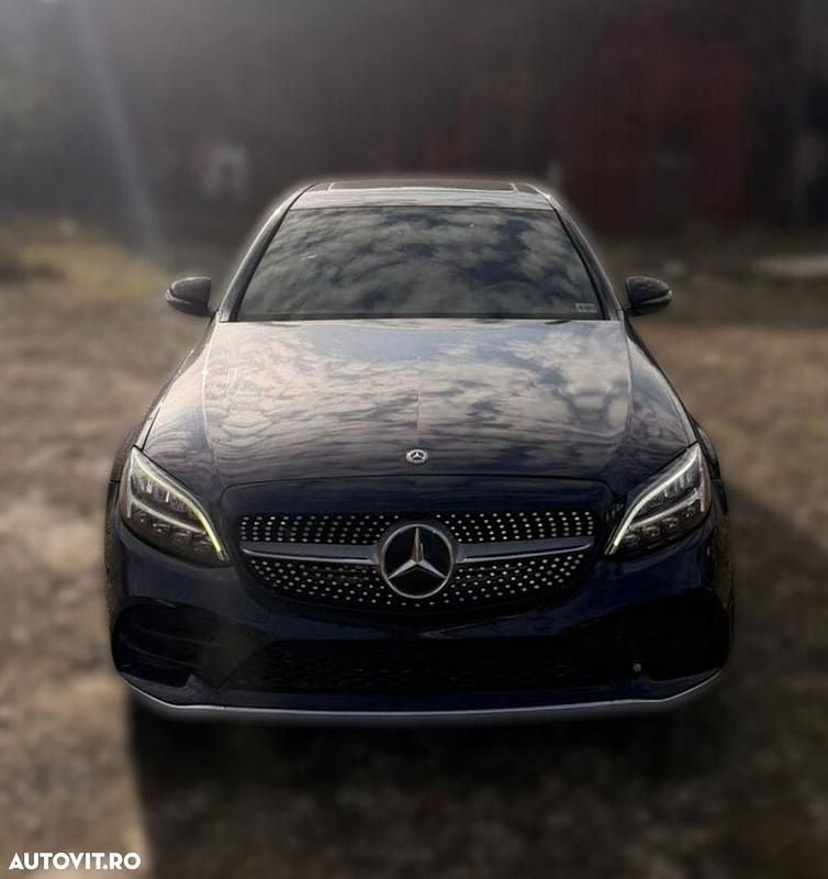 Culoarealbastru Utilizat 2020 Mercedes C43 AMG AMG Berlinǎ | 35.000 EUR - Imagine 1/4