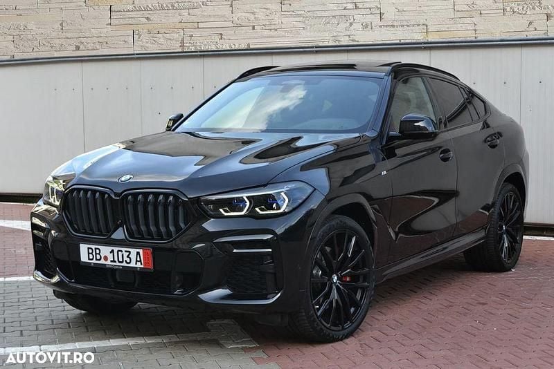 Culoarenegru Utilizat 2022 BMW X6 SUV | 65.890 EUR (Preț OK) - Imagine 1/4