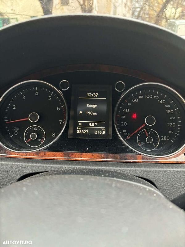 Second-hand VW Passat 160 CP (117 kW) 2008 Culoaremaro Berlinǎ