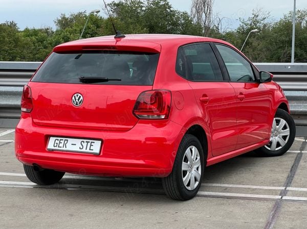 Second-hand VW Polo Comfortline 90 CP (66 kW) 2012 Rosu Hatchback