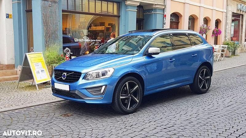 Culoarealbastru Utilizat 2016 Volvo XC60 Summum SUV | 21.417 EUR (Scump) - Imagine 1/4