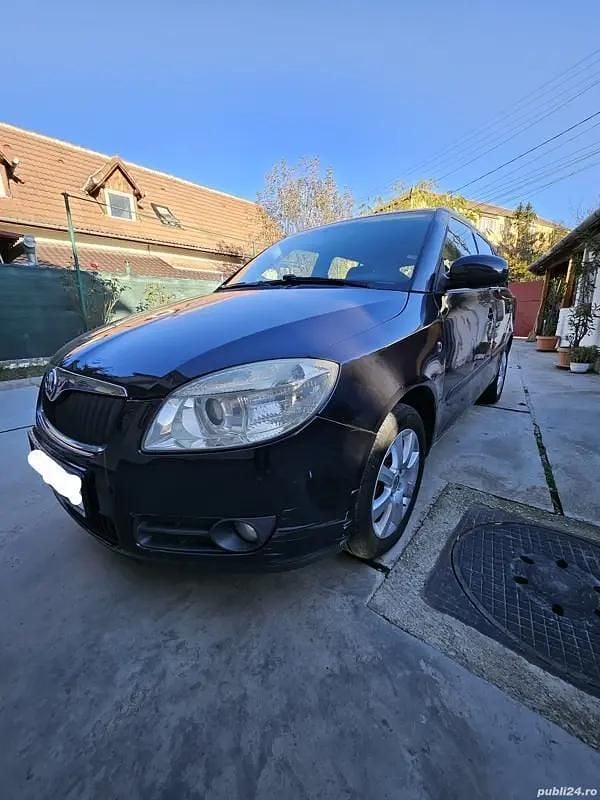 Utilizat 2009 Skoda Fabia Break | 1.750 EUR (Preț bun) - Imagine 1/4
