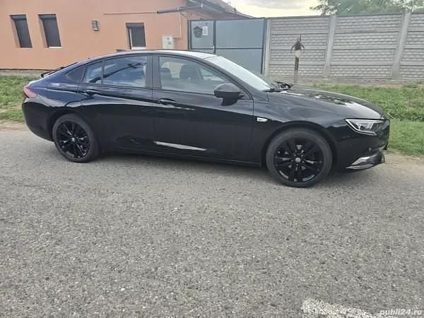 Second-hand Opel Insignia 165 CP (121 kW) 2018 Berlinǎ