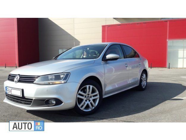 Second-hand VW Jetta 140 CP (102 kW) 2011 Gri Berlinǎ