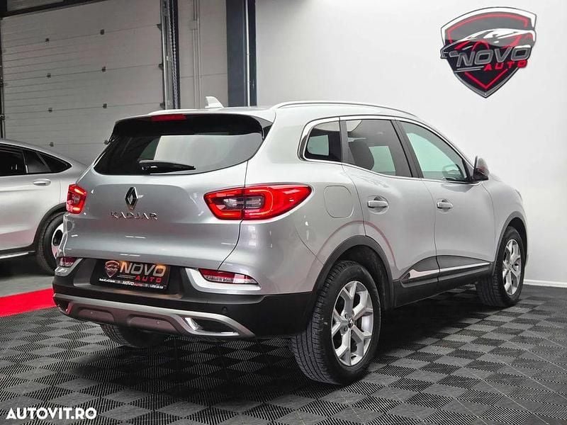 Second-hand Renault Kadjar LIMITED 140 CP (102 kW) 2019 Culoareargint SUV