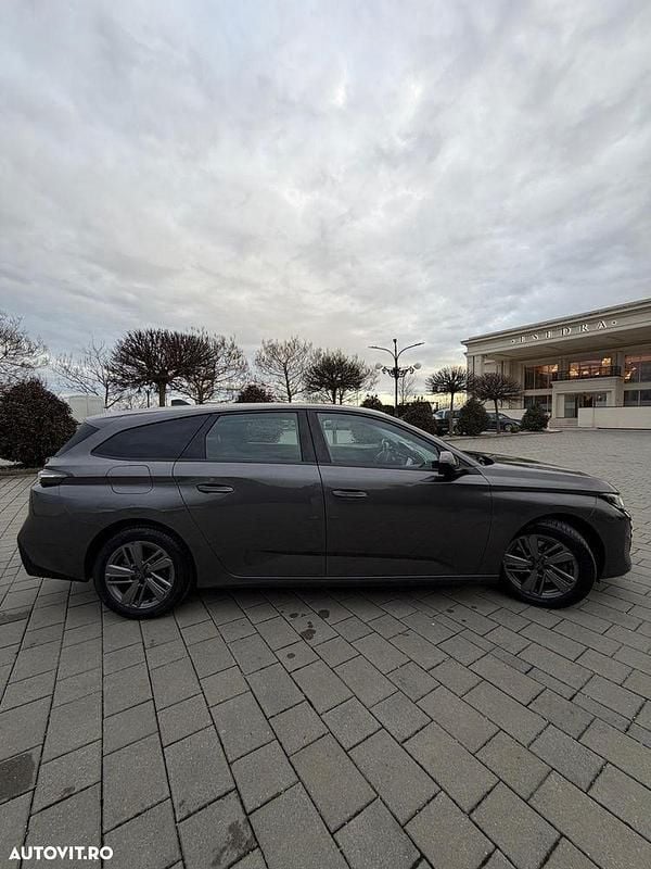 Second-hand Peugeot 308 Active 130 CP (95 kW) 2022 Culoaregri Break