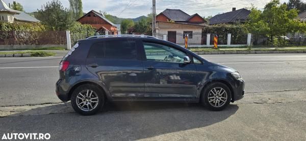 Albastru Utilizat 2009 VW Golf Plus Cross Monovolum | 5.400 EUR (Puțin scump) - Imagine 1/4