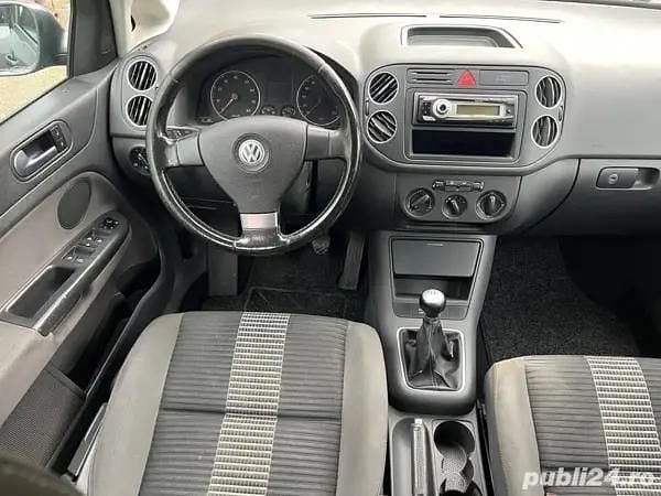 Utilizat 2008 VW Golf V Berlinǎ | 2.500 EUR (Preț OK) - Imagine 1/4