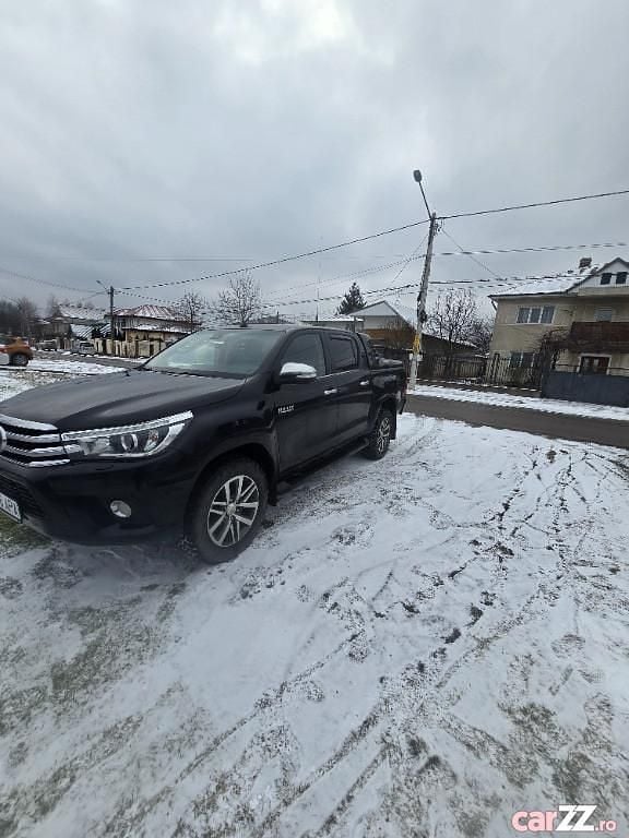 Second-hand Toyota HiLux 150 CP (110 kW) 2017 Pickup