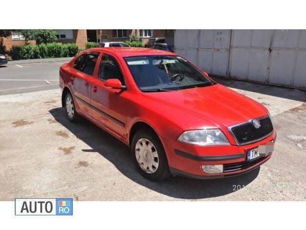 Second-hand Skoda Octavia 105 CP (77 kW) 2006 Rosu Hatchback