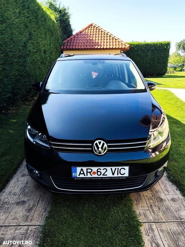 Negru Utilizat 2012 VW Touran Cross Monovolum | 5.490 EUR - Imagine 1/4