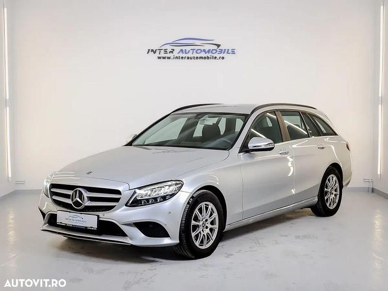 Argint Utilizat 2019 Mercedes C180 Break | 13.900 EUR (Super Preț) - Imagine 1/4