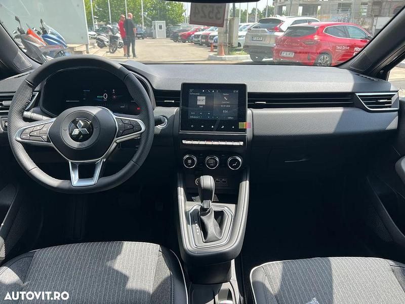 Second-hand Mitsubishi L Intense 94 CP (69 kW) 2024 Culoarenegru