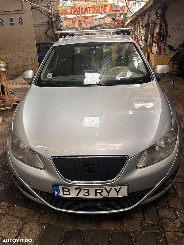 Culoaregri Second-hand 2011 Seat Ibiza Ecomotive Berlinǎ | 2.300 EUR (Preț bun) - Imagine 1/4