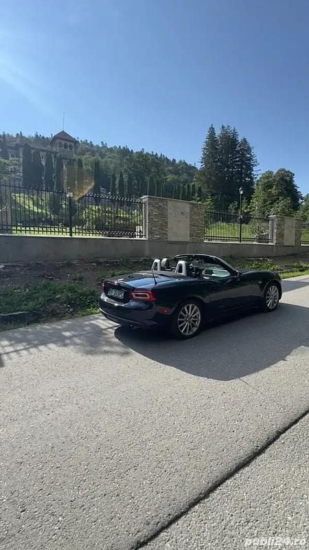 Albastru Utilizat 2017 Fiat 124 Spider Cabrio | 16.199 EUR - Imagine 1/4