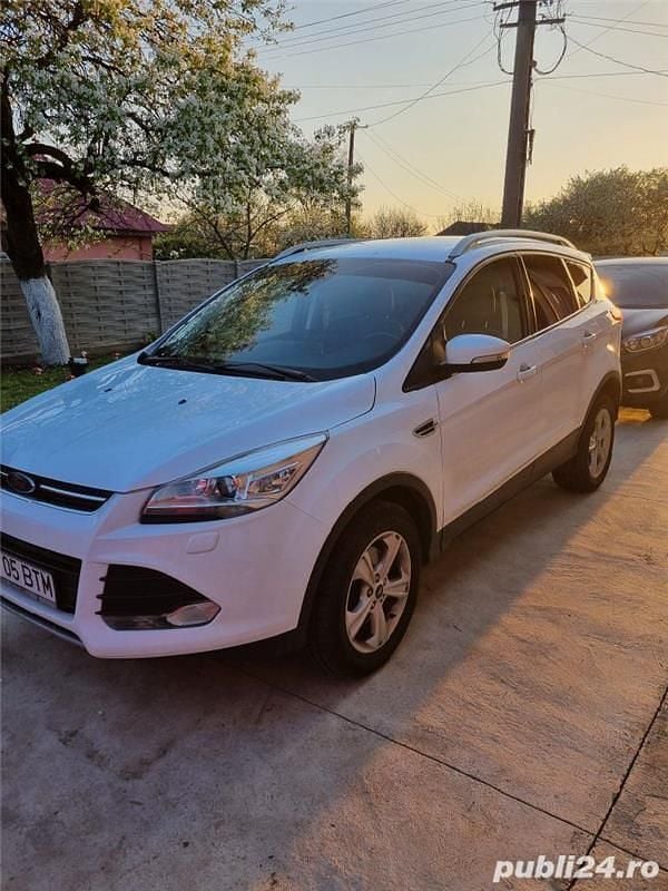Second-hand Ford Kuga 180 CP (132 kW) 2016 Alb SUV