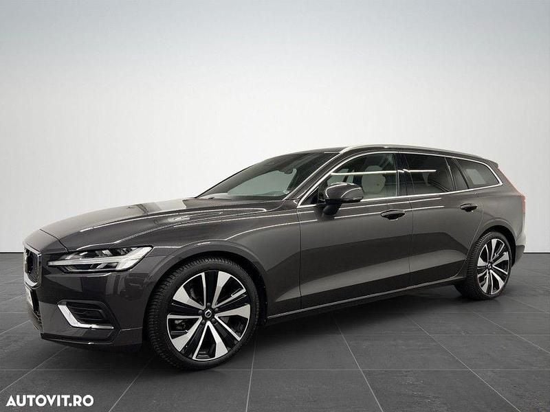 Maro Utilizat 2023 Volvo V60 Plus Break | 37.850 EUR - Imagine 1/4