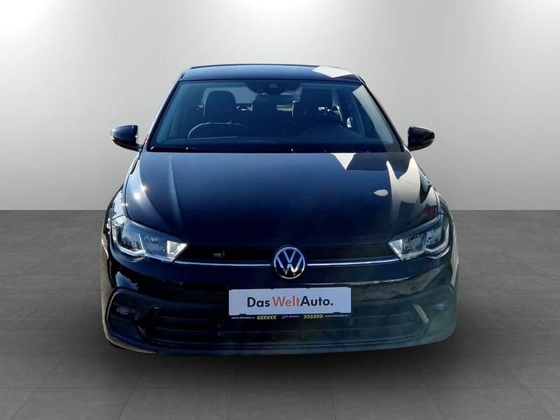Second-hand VW Polo Life 95 CP (69 kW) 2023 Negru  normal Hatchback