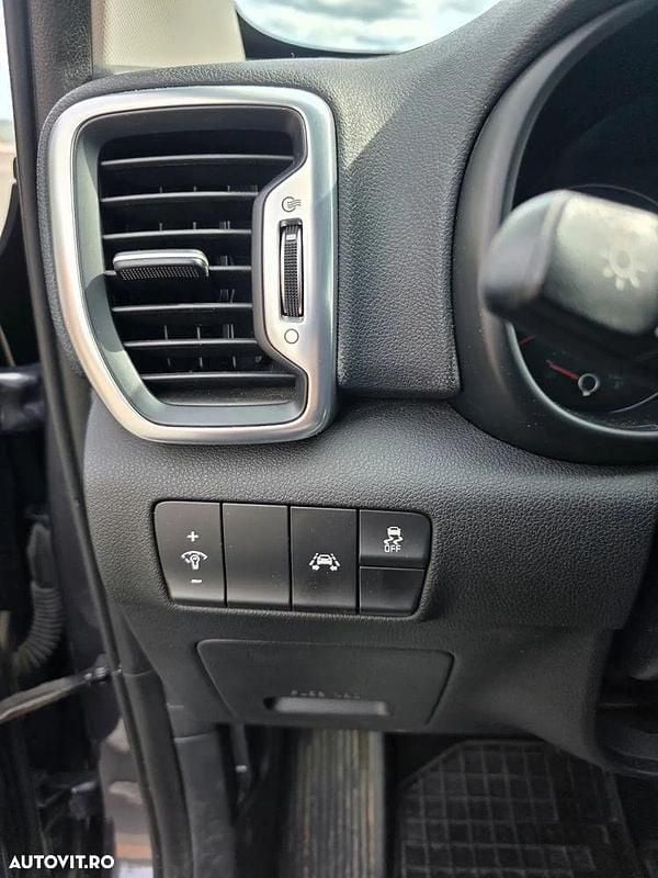 Culoaregri Utilizat 2016 Kia Sportage Style SUV | 16.500 EUR (Preț OK) - Imagine 1/4