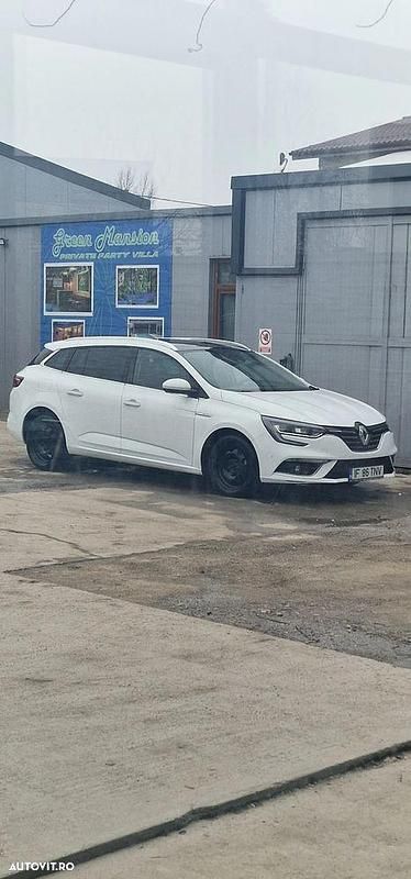 Second-hand Renault Mégane GrandTour 150 CP (110 kW) 2019 Culoarealb Break