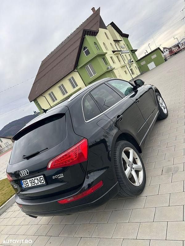 Second-hand Audi Q5 170 CP (125 kW) 2010 Culoarenegru SUV