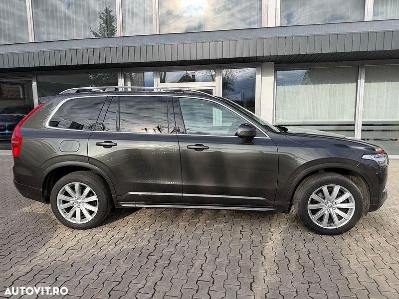 Second-hand Volvo XC90 Momentum 235 CP (172 kW) 2019 Culoaregri SUV
