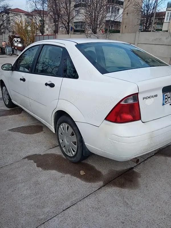 Utilizat 2005 Ford Focus Berlinǎ | 400 EUR - Imagine 1/4