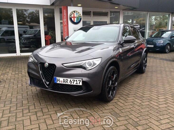 Gri Utilizat 2023 Alfa Romeo Stelvio Quadrifoglio SUV | 84.536 EUR - Imagine 1/4