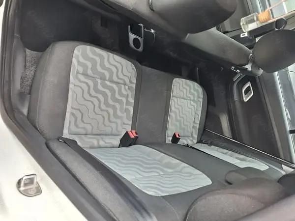 Utilizat 2009 Skoda Fabia | 2.200 EUR - Imagine 1/4