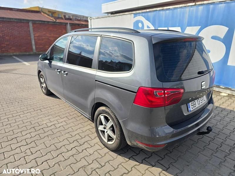 Culoaregri Utilizat 2011 Seat Alhambra CONNECT Monovolum | 4.099 EUR - Imagine 1/4