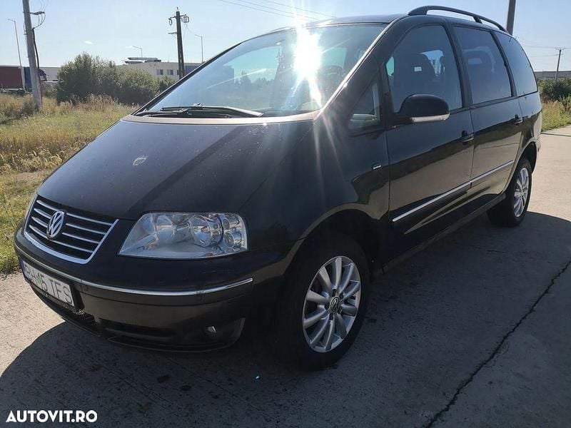 Culoarenegru Utilizat 2005 VW Sharan Highline Monovolum | 3.750 EUR - Imagine 1/4