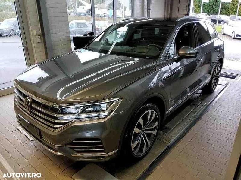 Culoaregri Utilizat 2022 VW Touareg Elegance SUV | 52.998 EUR (Preț bun) - Imagine 1/4