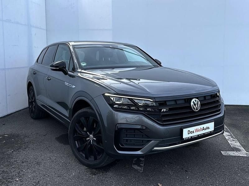 Second-hand VW Touareg 286 CP (210 kW) 2019 Gri inchis  metalic SUV