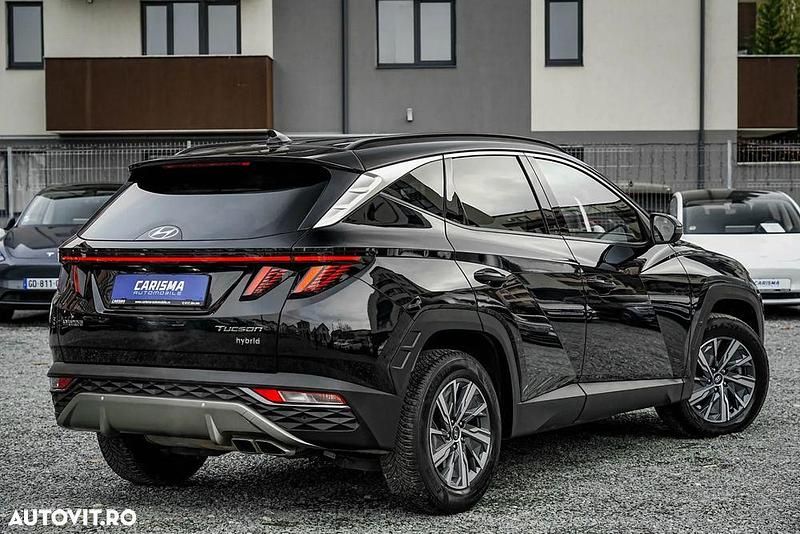 Second-hand Hyundai Tucson Advantage 230 CP (169 kW) 2022 Culoarenegru SUV